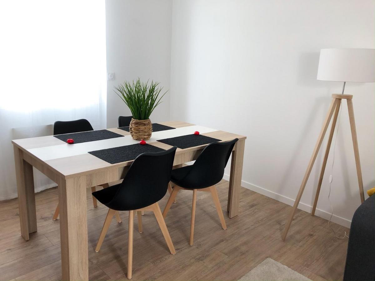 Grand Appartement Fonctionnel Proche Centre-Ville سوموور المظهر الخارجي الصورة